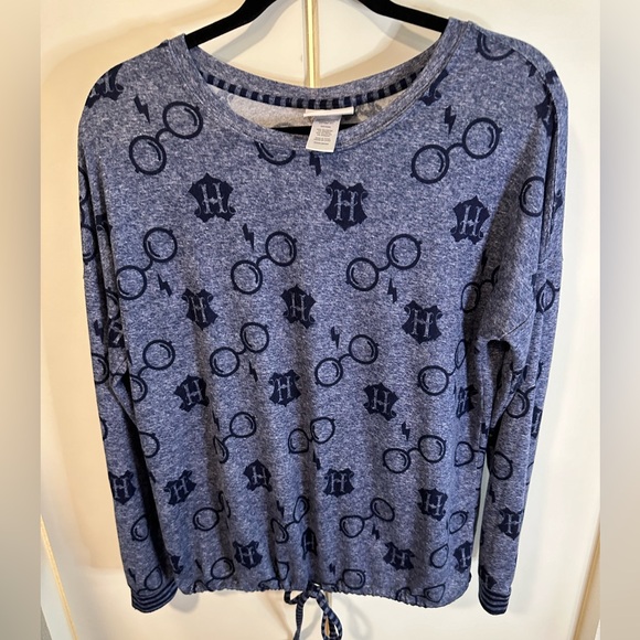 Harry Potter Wizarding World Long Sleeve Blue Top Super Soft Medium - Picture 7 of 10